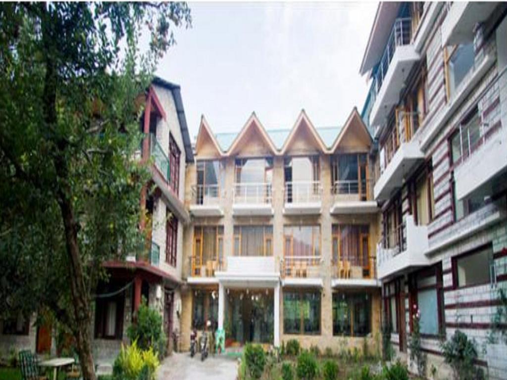 The Grand Welcome Hotel Manāli Buitenkant foto